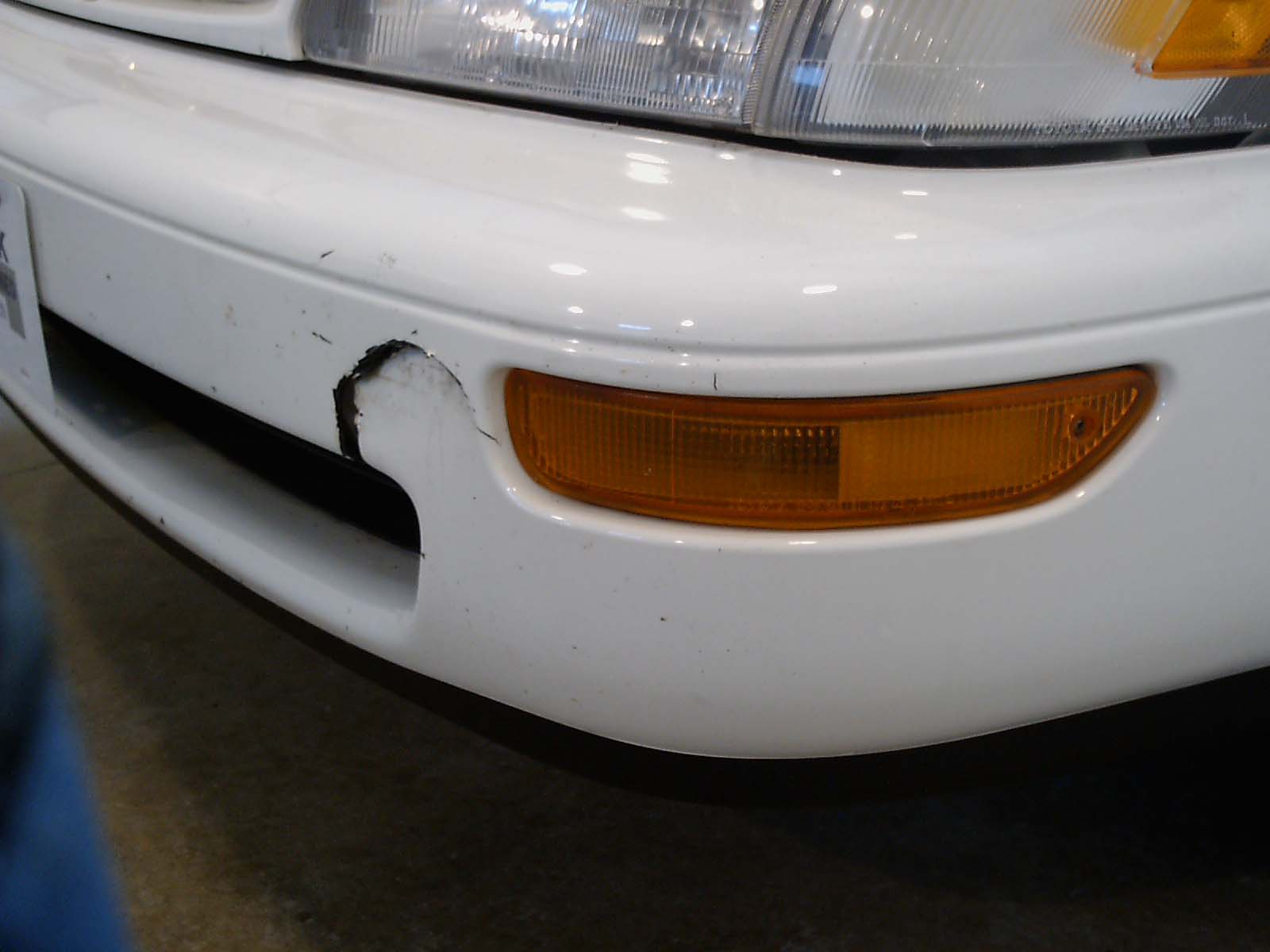 repair plastic car bumper crack